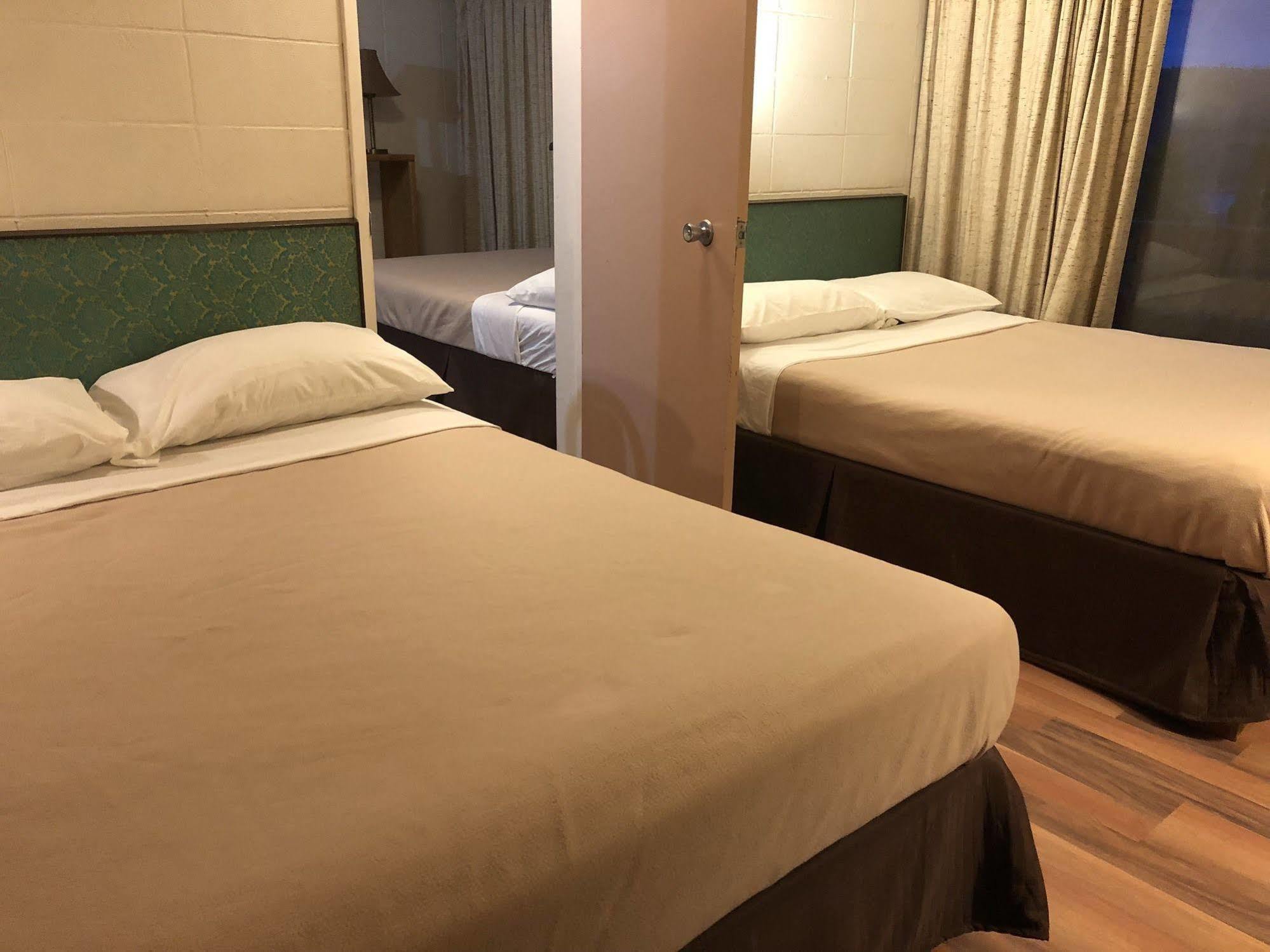 Holiday House Motel レディスミス エクステリア 写真